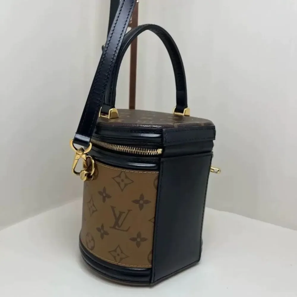 Louis Vuitton Women Pre-Loved Bag Very Good Condition